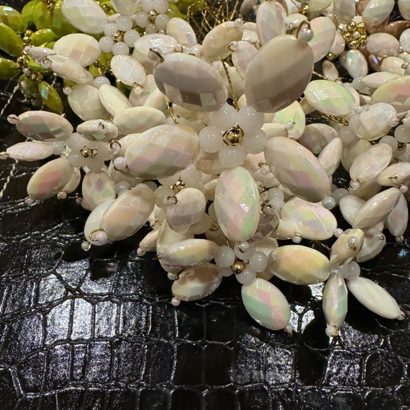 Bundle of Handmade beaded white flower stems for bridal wedding event Decor - Picture 2 of 4